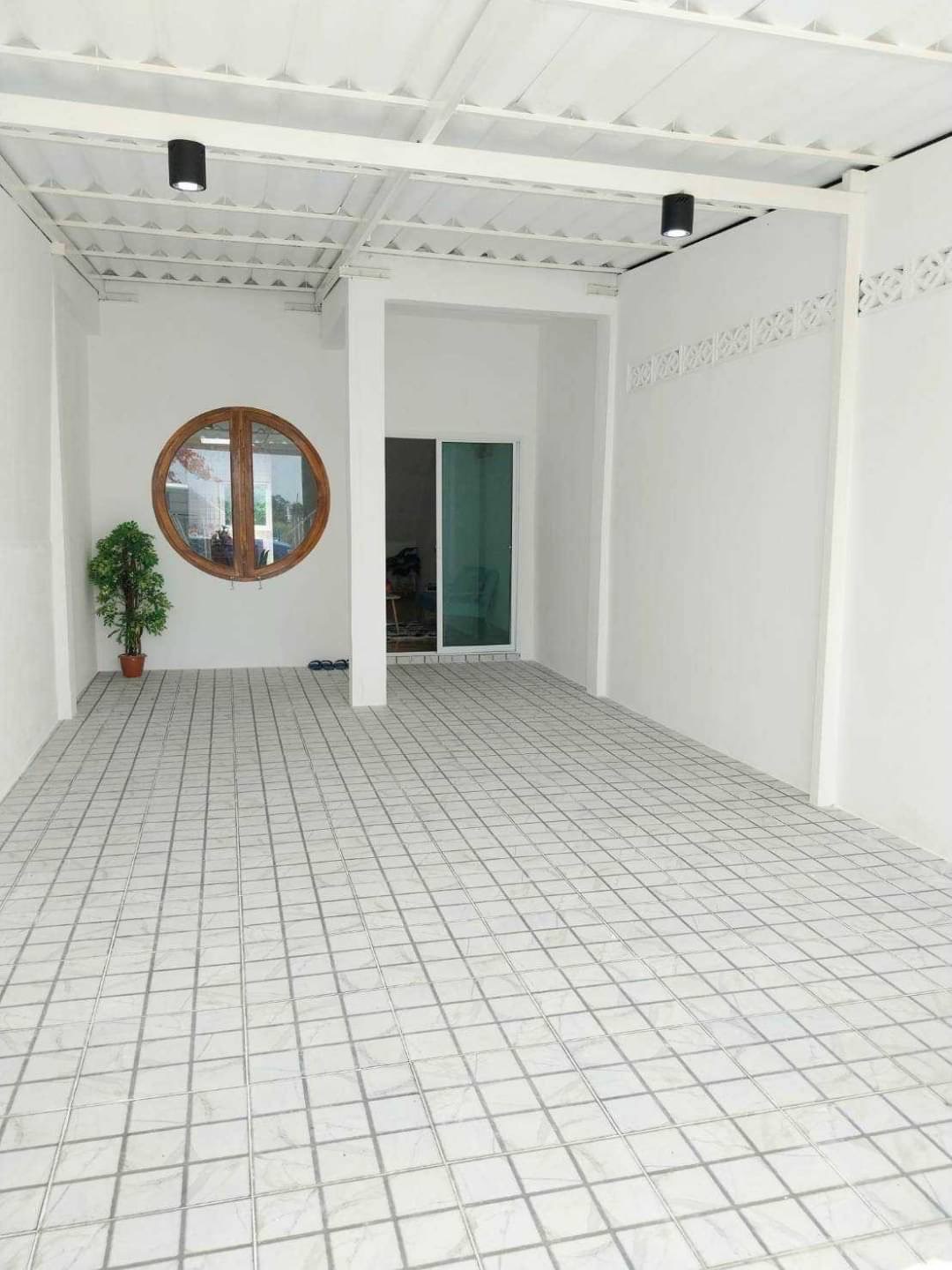 หมู่บ้านสินอนันต์  ซอยเลียบวารี 55 ถนนเลียบวารี ตกแต่งสไตล์มินิมอล - รูปที่ 2