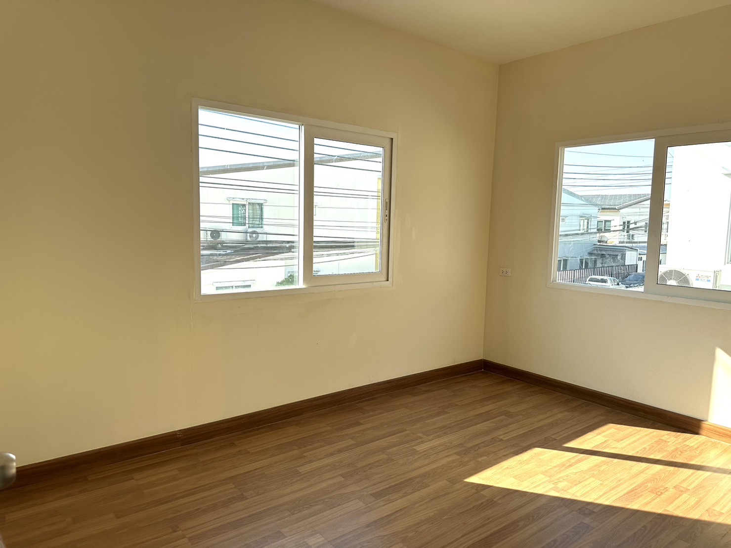 หมู่บ้านโกลเด้นทาวน์ วัชรพล-สุขาภิบาล5 เขตสายไหม แขวงออเงิน - รูปที่ 9