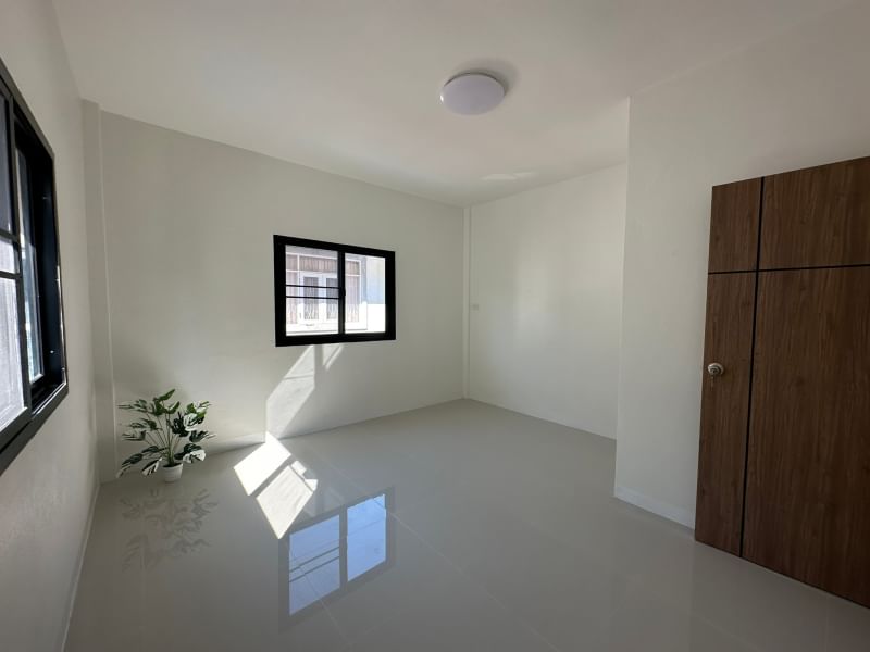 หมู่บ้านพกบัณฑิต แลนด์แอนด์เฮ้าส์ ซอยเปียร์นนท์ ลำลูกกาคลอง3 ใกล้รถไฟฟ้าคูคต - รูปที่ 7