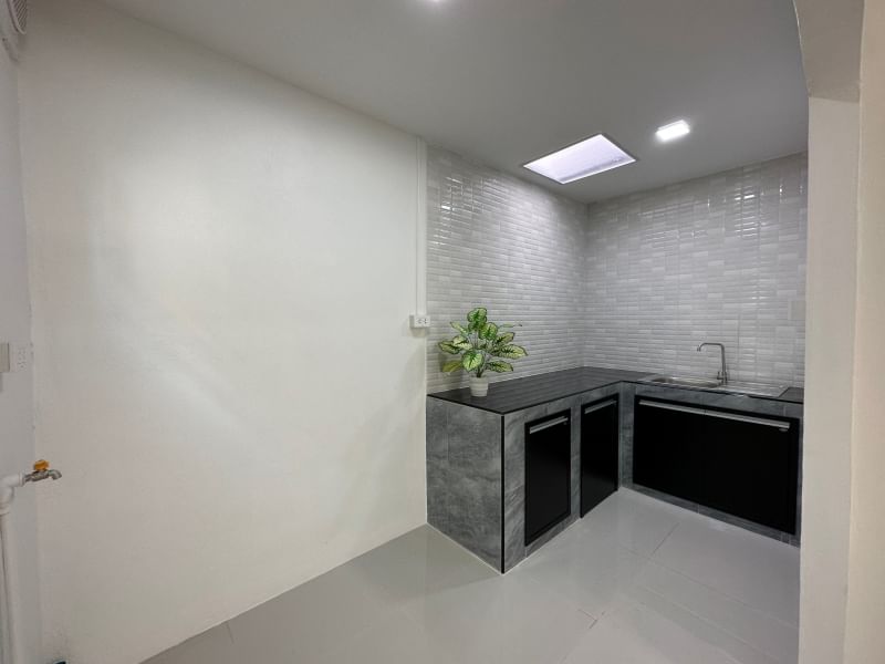 หมู่บ้านพกบัณฑิต แลนด์แอนด์เฮ้าส์ ซอยเปียร์นนท์ ลำลูกกาคลอง3 ใกล้รถไฟฟ้าคูคต - รูปที่ 14