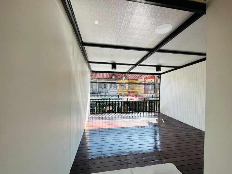 หมู่บ้านฉัตรณรงค์3 ซอยเปียร์นนท์ ลำลูกกาคลองสาม ทำเลดีมากใกล้รถไฟฟ้าคูคต มีระเบียง รีโนใหม่ทั้งหลัง - รูปที่ 18