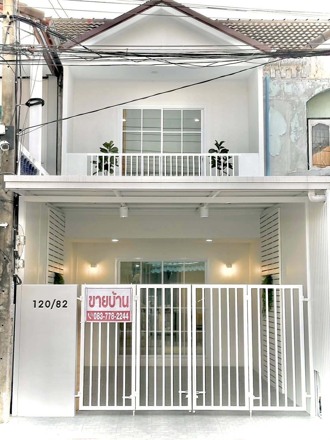 ทาวน์เฮ้าส์ 2 ชั้นแถมเฟอร์ฯ พร้อมเข้าอยู่ ตกใหม่ ทำเลดี ใกล้รถไฟฟ้าสายสีเขียว #หมู่บ้านอัมรินทร์นิเวศน์3 ผัง 3 อยู่ถนนเมน ซ.สายไหม20 ติดถนนสายไหมเข้าซอยเพียง200เมตร