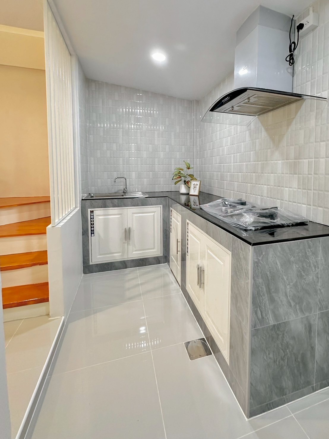 ทาวน์เฮ้าส์ 2 ชั้นแถมเฟอร์ฯ พร้อมเข้าอยู่ ตกใหม่ ทำเลดี ใกล้รถไฟฟ้าสายสีเขียว #หมู่บ้านอัมรินทร์นิเวศน์3 ผัง 3 อยู่ถนนเมน ซ.สายไหม20 ติดถนนสายไหมเข้าซอยเพียง200เมตร - รูปที่ 8