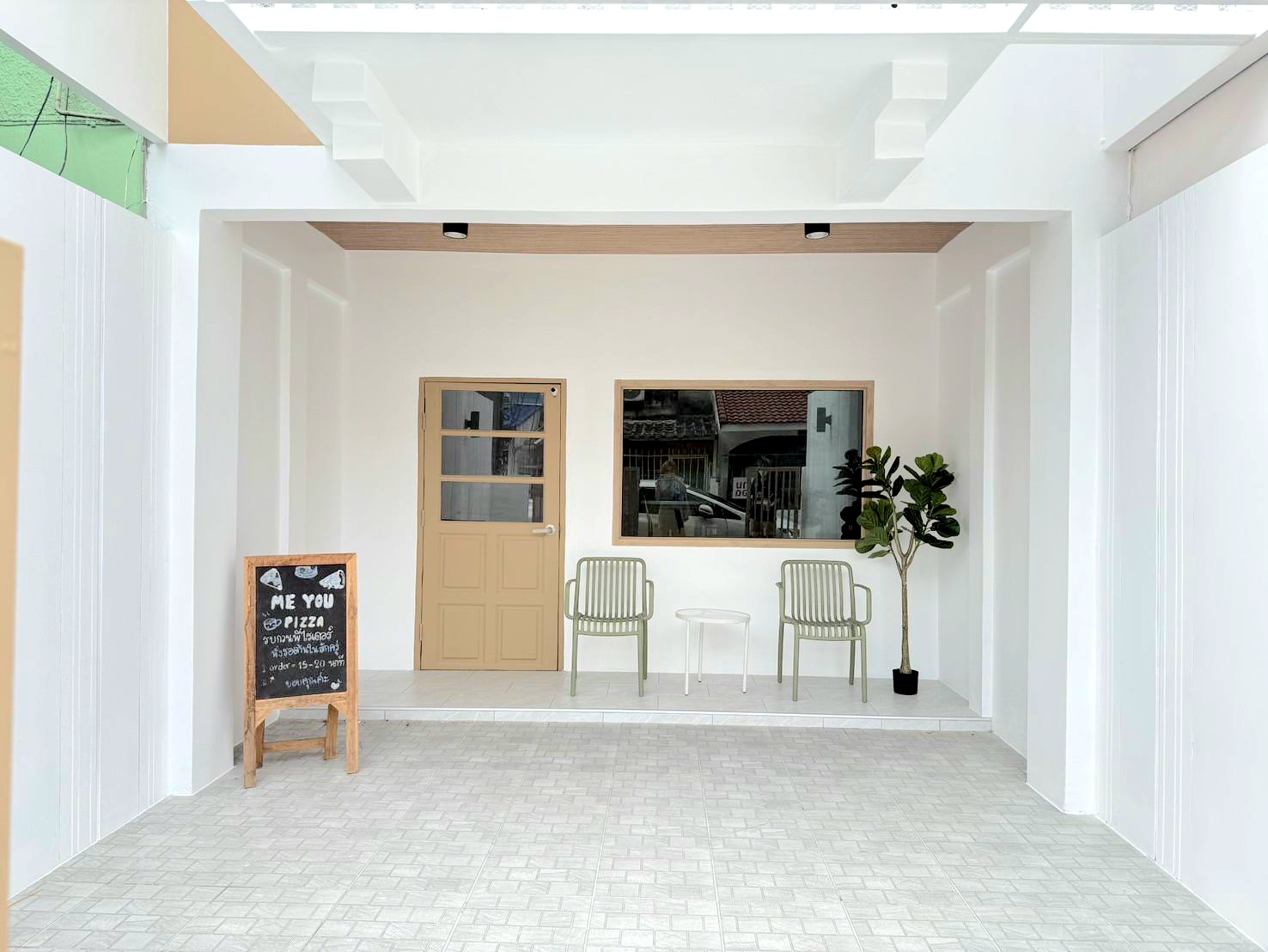 บ้านพร้อมอยู่ใกล้ BTS ลาดพร้าว ทำเลสุดคุ้มในงบ 3 ล้านตกแต่งสไตล์มินิมอลพร้อมเข้าอยู่ - รูปที่ 2