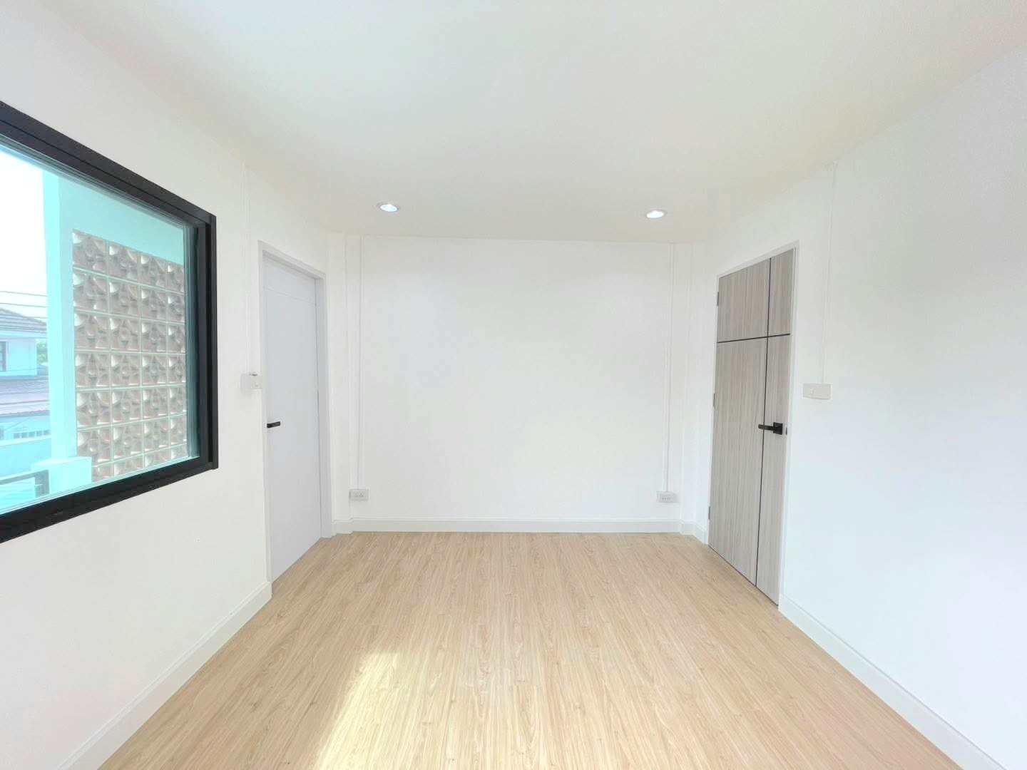  บ้านแฝด หมู่บ้าน​พระปิ่น​4 งบ 2.5 ล้านมีทอน รีโนเวทใหม่พร้อมเข้าอยู่ ใกล้เดอะมอลล์บางแค - รูปที่ 7