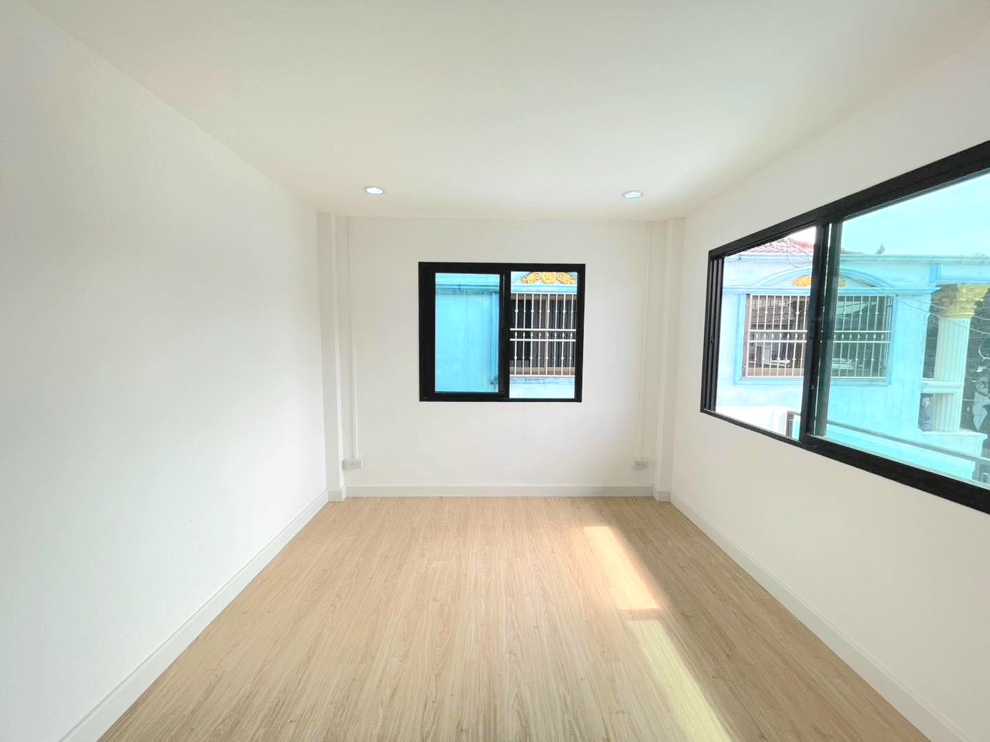  บ้านแฝด หมู่บ้าน​พระปิ่น​4 งบ 2.5 ล้านมีทอน รีโนเวทใหม่พร้อมเข้าอยู่ ใกล้เดอะมอลล์บางแค - รูปที่ 8