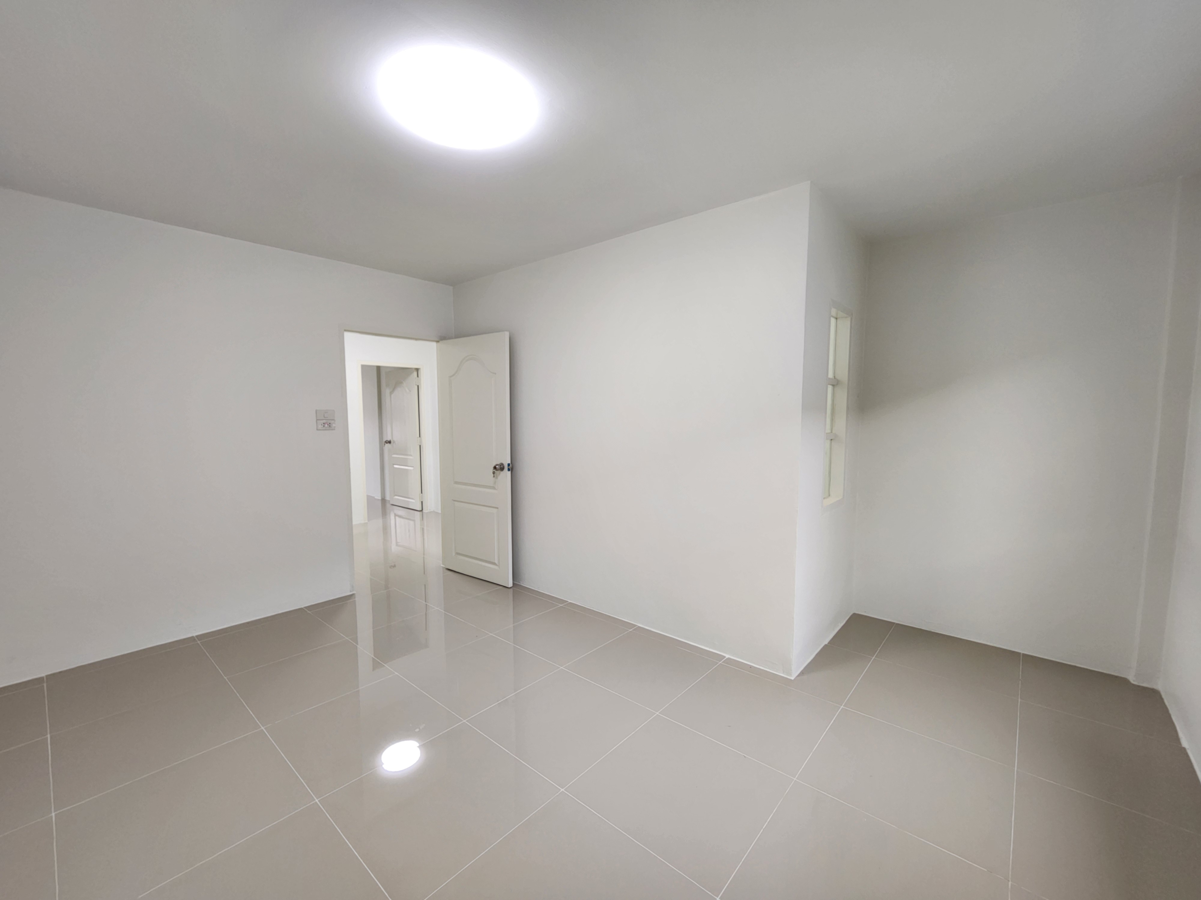 บ้านพร้อมอยู่ไม่ถึง 2 ล้าน หมู่บ้านเคซี รามอินทรา 8 ตกแต่งในสไตล์อบอุ่นสบายๆ สวย พร้อมอยู่ในทำเลทอง - รูปที่ 8