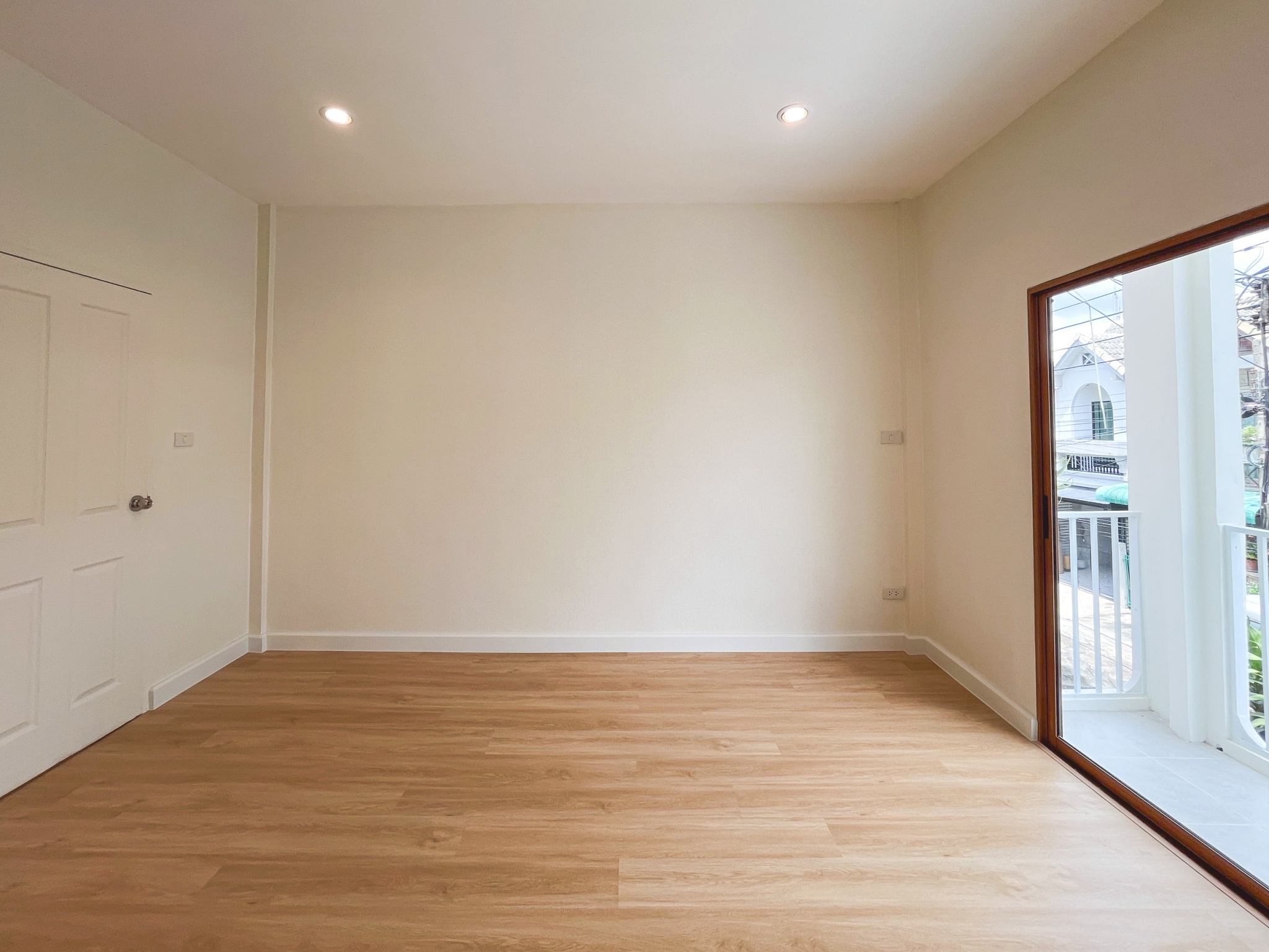 บ้านพร้อมอยู่ งบ 2 ล้าน ใกล้สุขาภิบาล  5 ใกล้สายไหม ติดทางด่วนจตุโชติ แถมเฟอร์ทั้งหลัง - รูปที่ 18