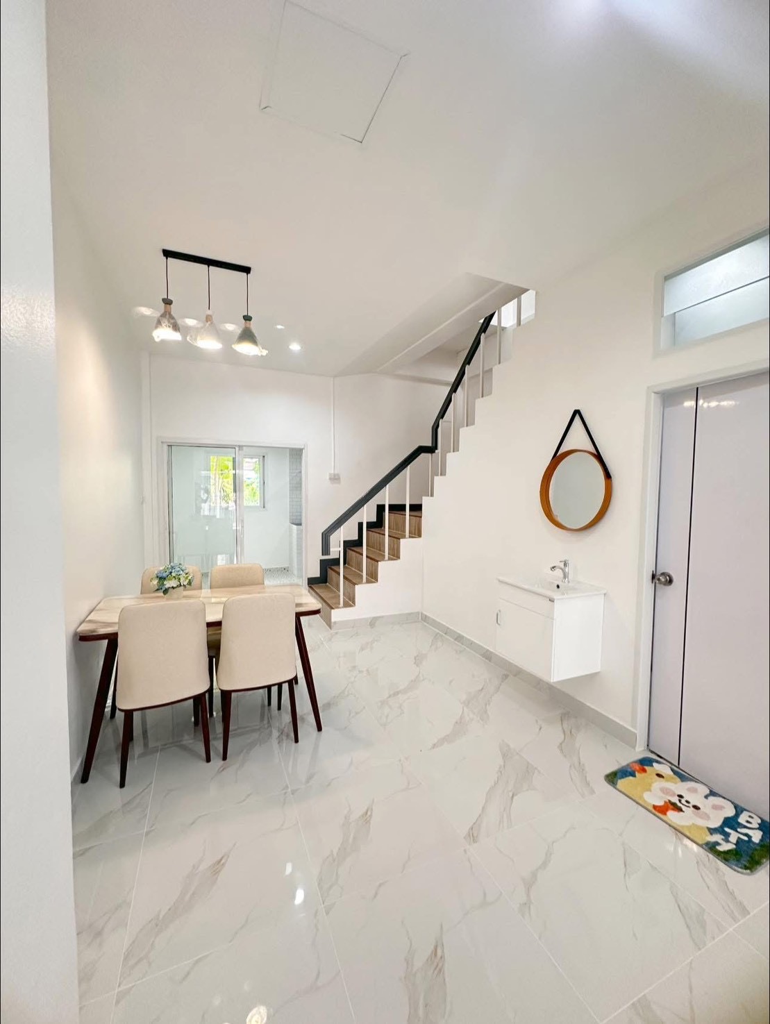 บ้านพร้อมอยู่ ใกล้สนามบินสุวรรณภูมิ ถนนร่มเกล้า งบ 2 ล้าน แถมเฟอร์ พร้อมเข้าอยู่ - รูปที่ 7